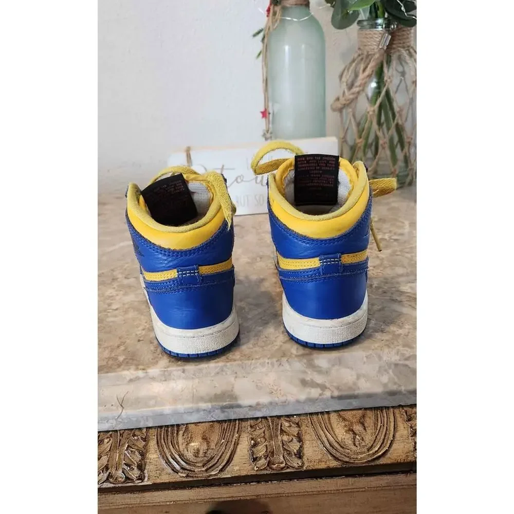 Nike Air Jordan 1 Retro High 'Reverse Laney' 11.5c